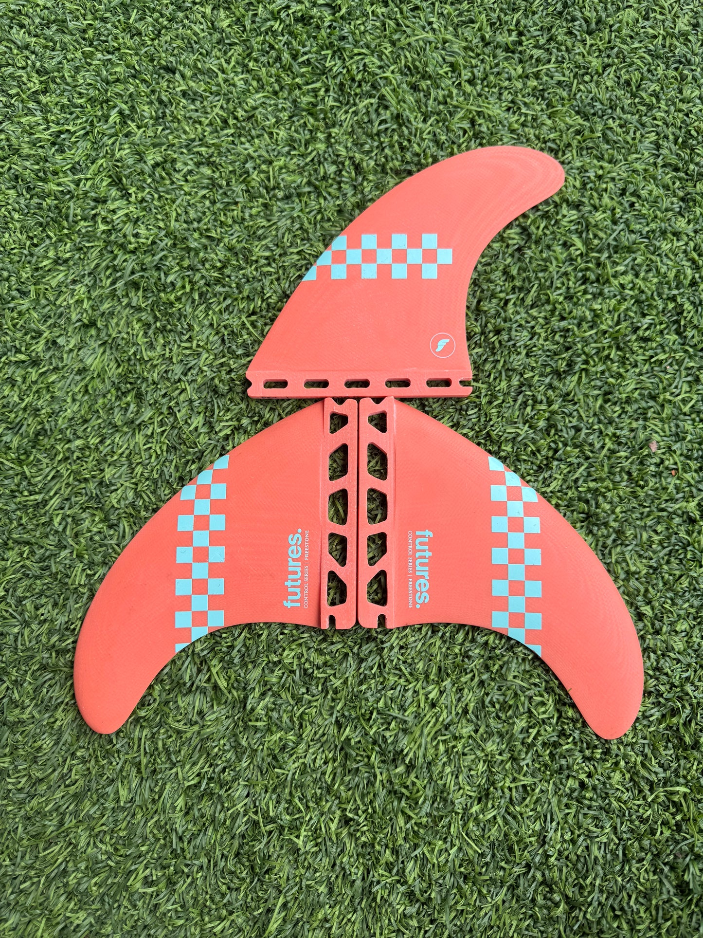 Futures Jack Freestone Control Series Size Large (USED)