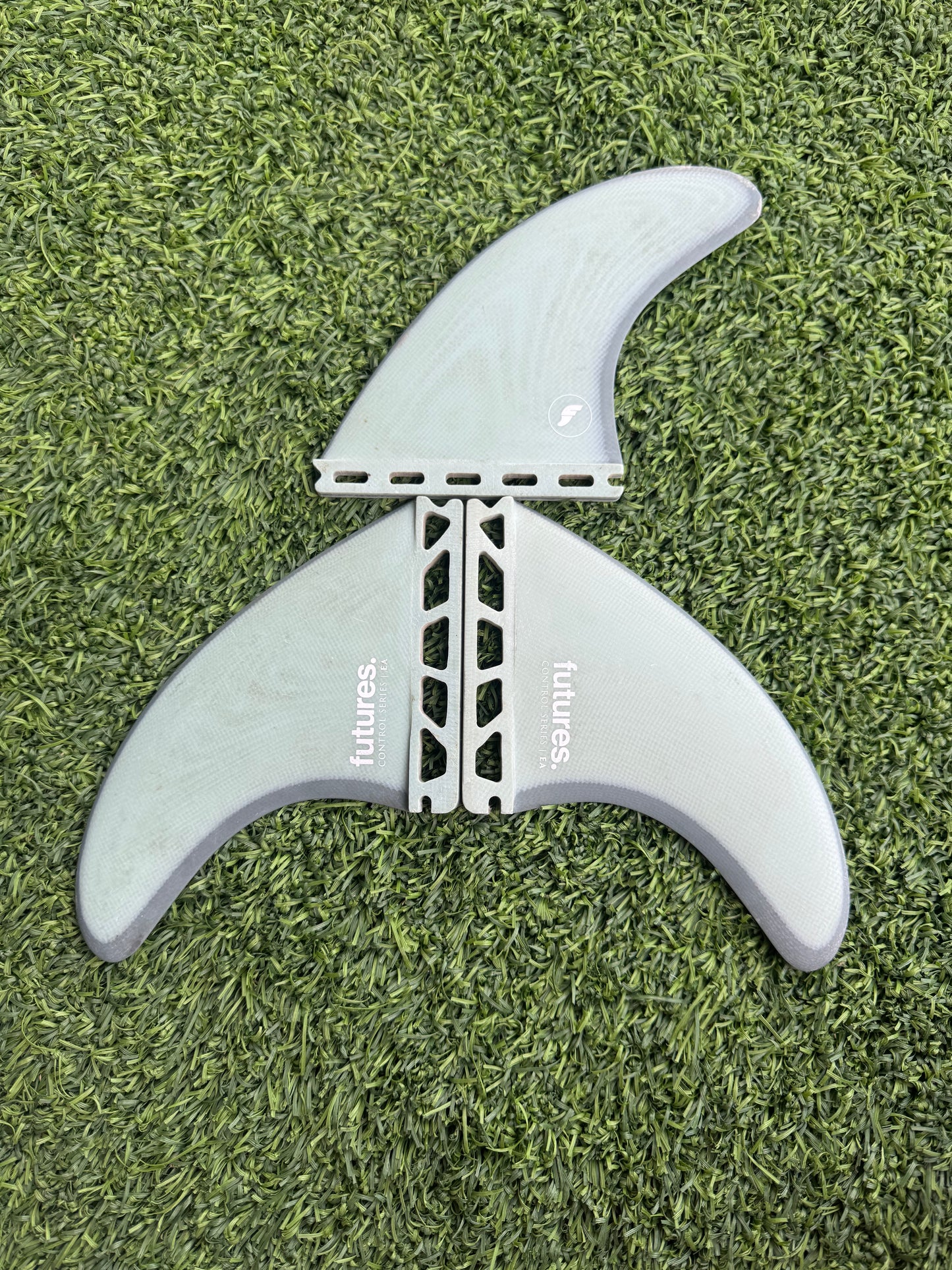 Futures EA Control Series Fin Aqua (Medium) (USED)