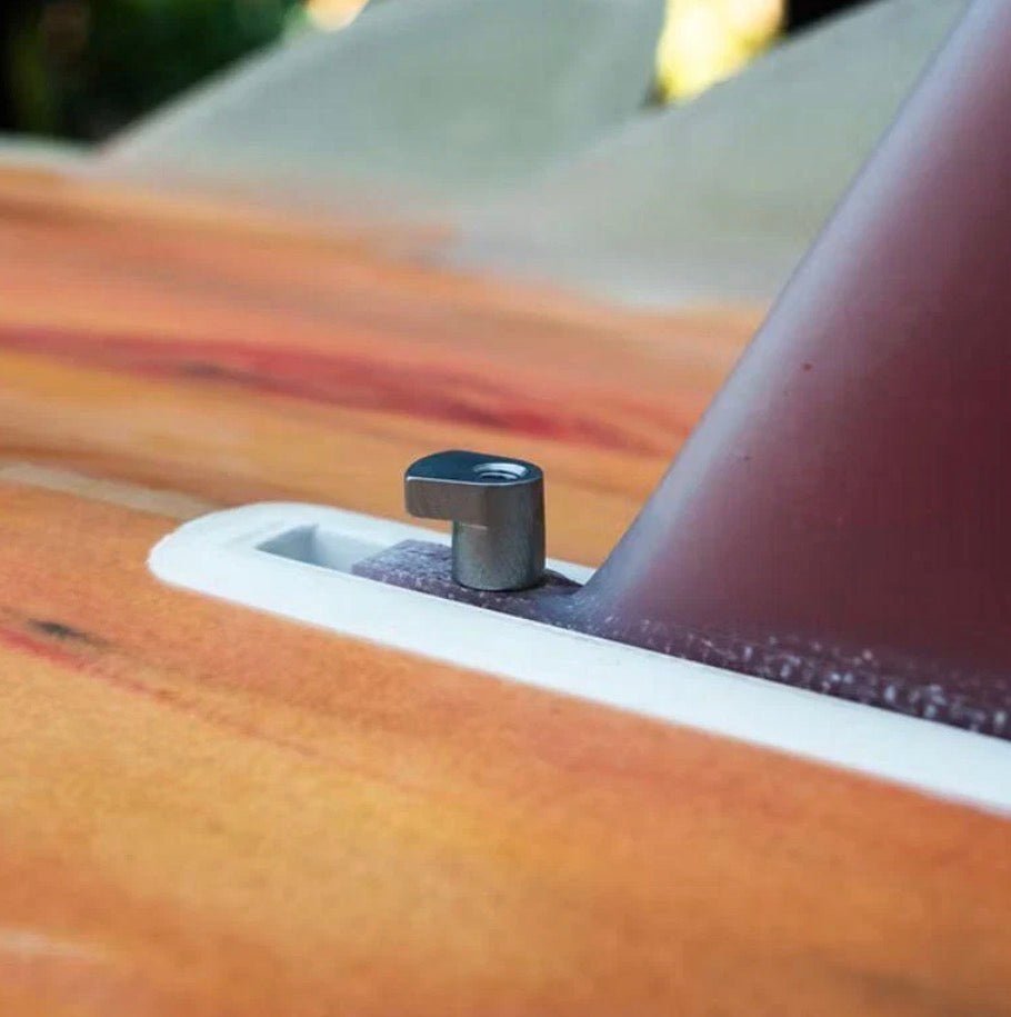 EZ-NUT SINGLE FIN SCREW (New) - Surfboardbroker