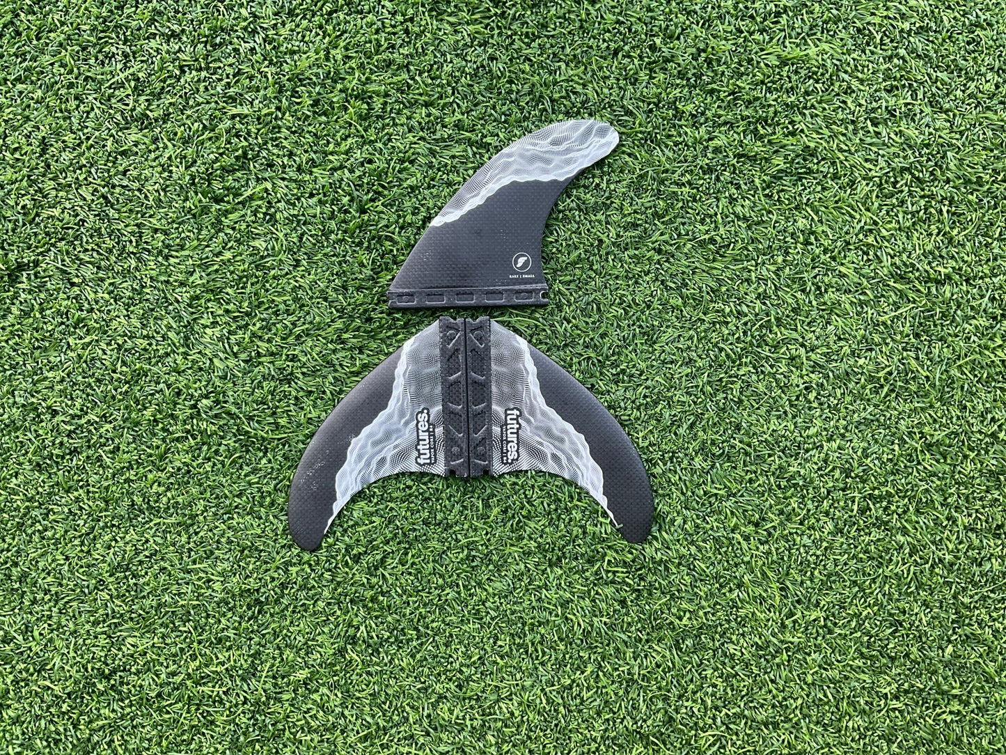 FUTURE R4 VAPOR CORE THRUSTER SMALL (Used) - Surfboardbroker