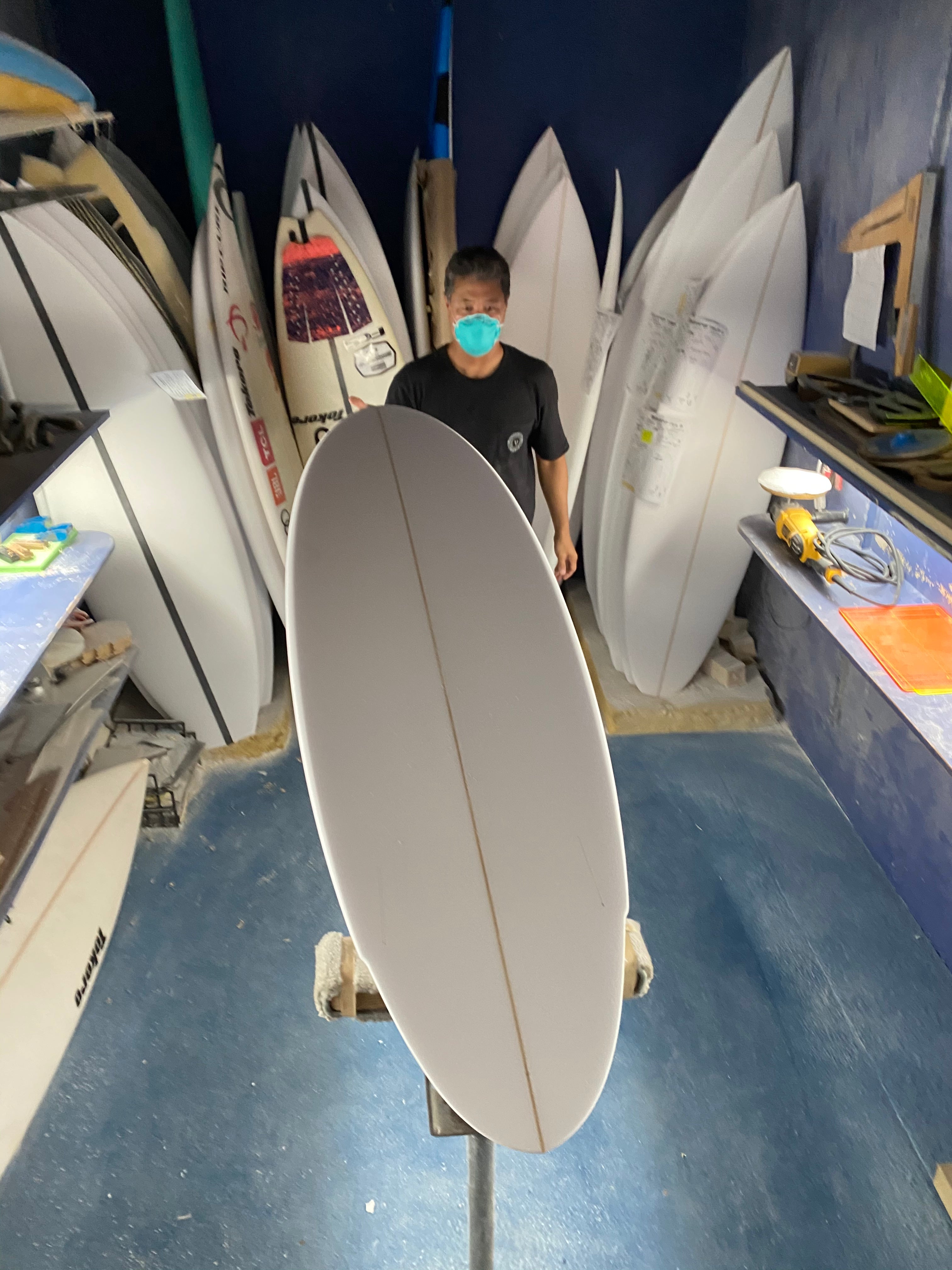 Captain Fin Co. Mikey February Futures Medium (New
