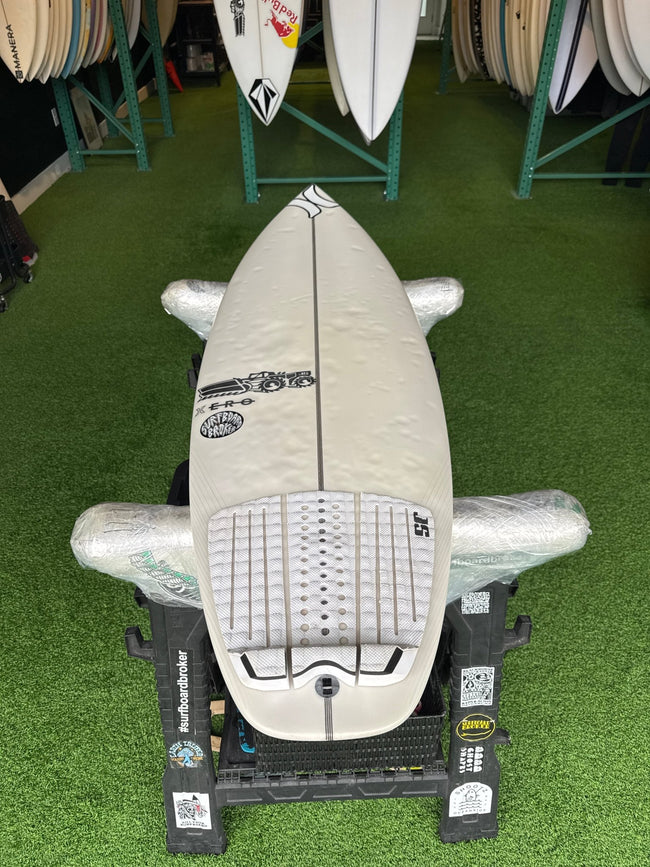 5’3 22L JS Surfboard - Surfboardbroker