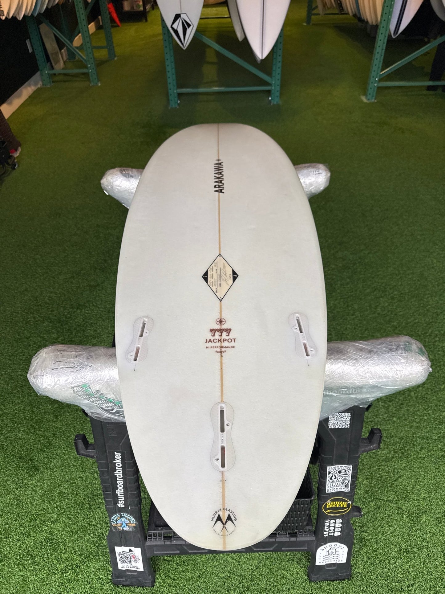 5’6 23L Arakawa Surfboard - Surfboardbroker