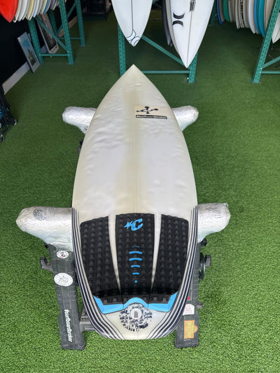5’6 24L Chemistry Surfboard - Surfboardbroker