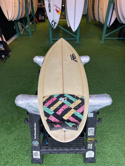 5'6 25L Cole Surfboard - Surfboardbroker