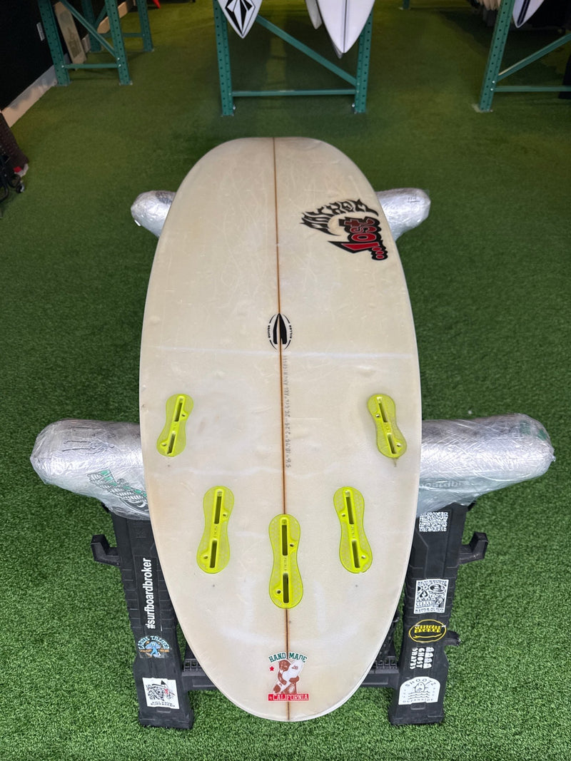 5’6 25L Lost Surfboard - Surfboardbroker