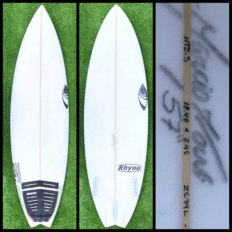 5’7 25L Sharp Eye Surfboard - CA - Surfboardbroker