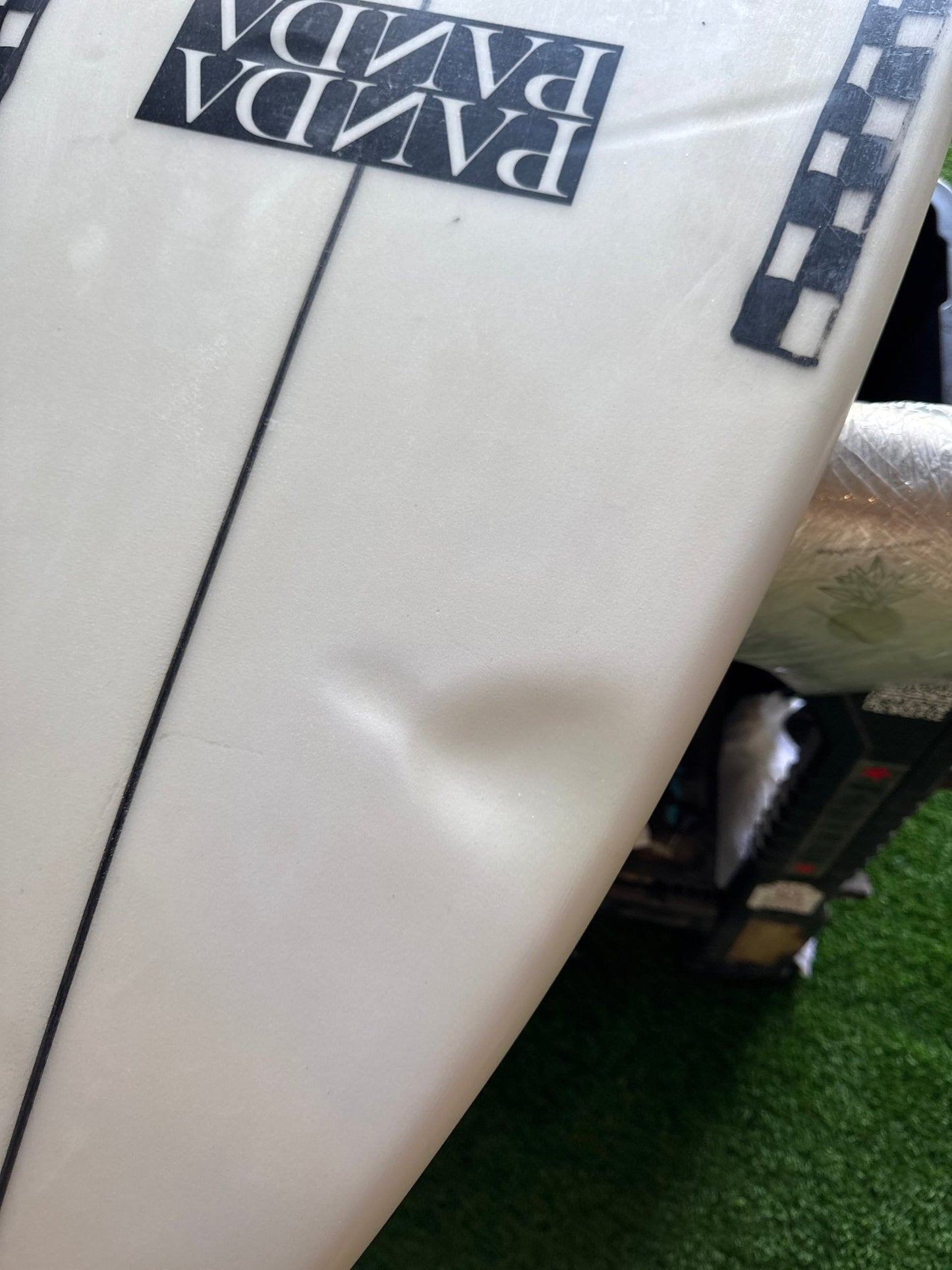5’8 25L Panda Surfboard - Surfboardbroker