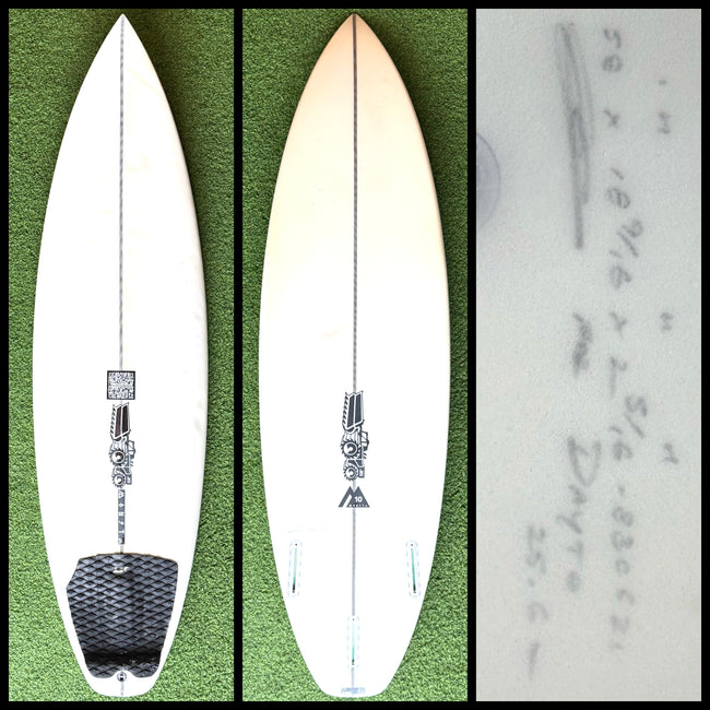 JS Surfboard 5'8 25L (USED)