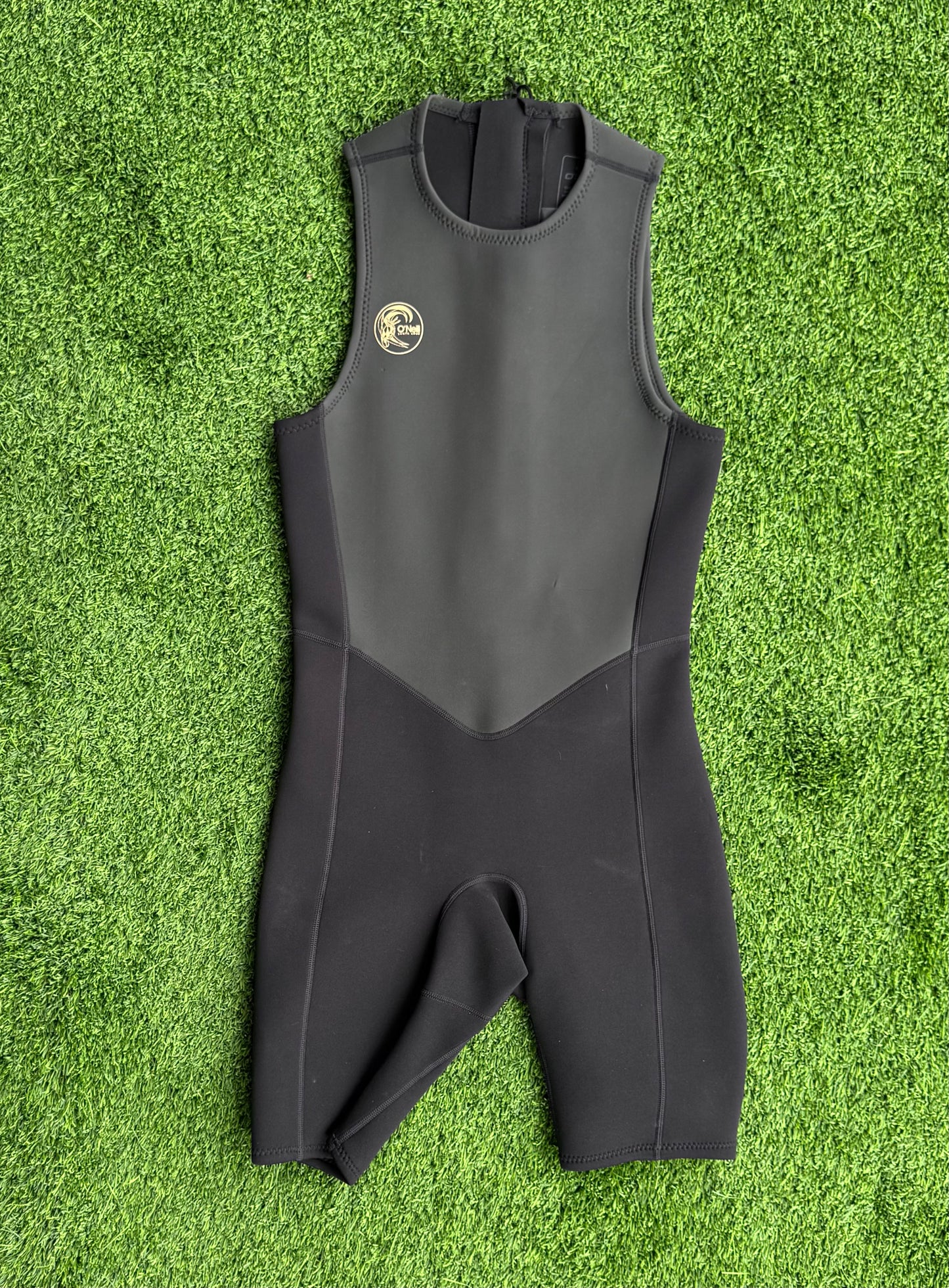 O'NEILL O'RIGINAL 2MM BACK ZIP SLEEVELESS SPRING WETSUIT (MEDIUM)