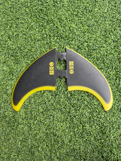 Captain Fin Co - Chemistry Twin - Black/Yellow (Snap-In / FCS II) (USED) - Surfboardbroker