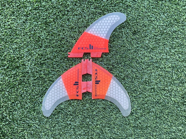 FCS II ACCELERATOR MEDIUM TRI FINS (USED) - Surfboardbroker