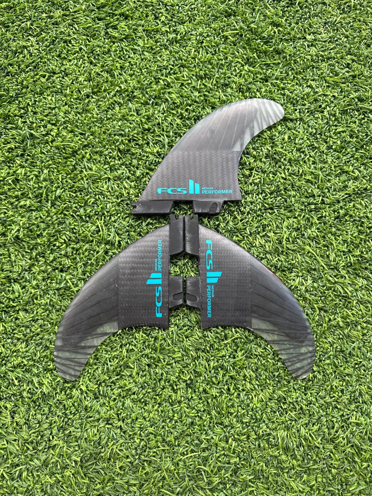 FCS II Performer Medium Carbon Thruster Fin Set (Used) - Surfboardbroker