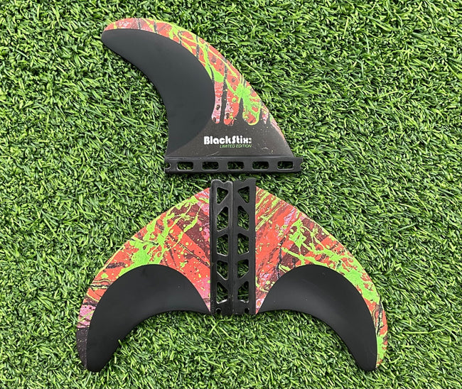 Futures V2F4 BLACKSTIX 2.0 THRUSTER SET (NEW) - Surfboardbroker