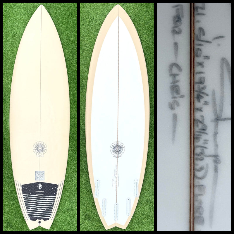 Stamps Surfboard 5’10 32L (USED) - Surfboardbroker